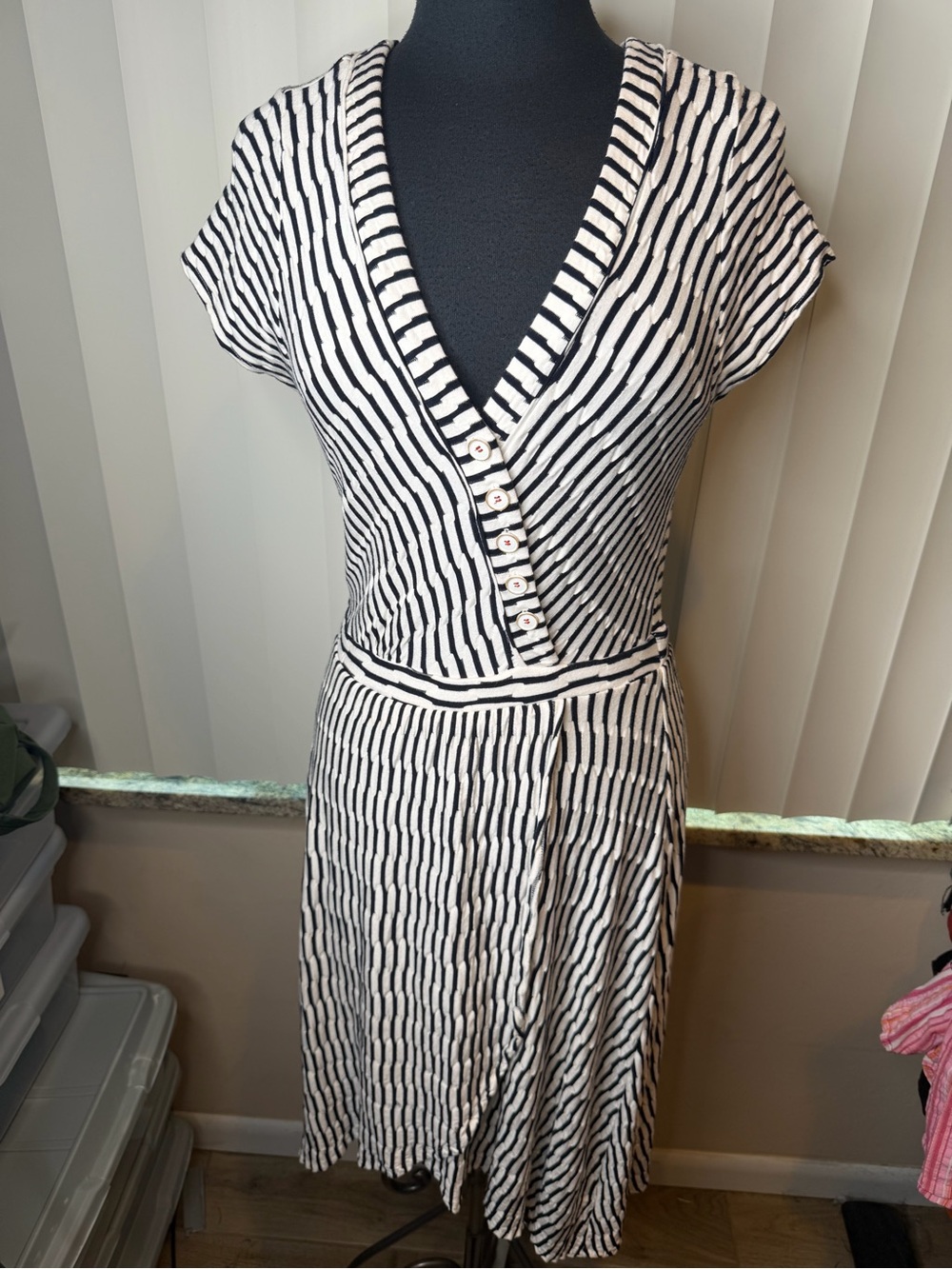 Maeve x Anthropologie Paladino Textured Dress Black White Striped Size Medium - Picture 2 of 8